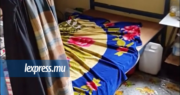 Travailleurs étrangers: leurs matelas infestés de punaises, ils dorment sur des planches