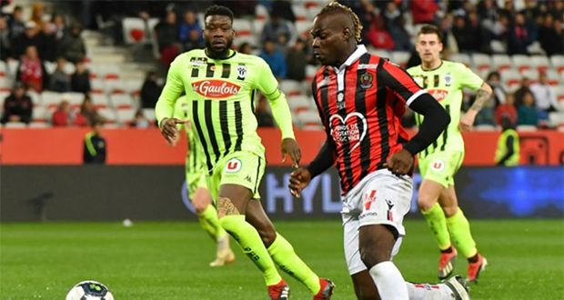 Nice: Balotelli commence sa tournée d’adieu