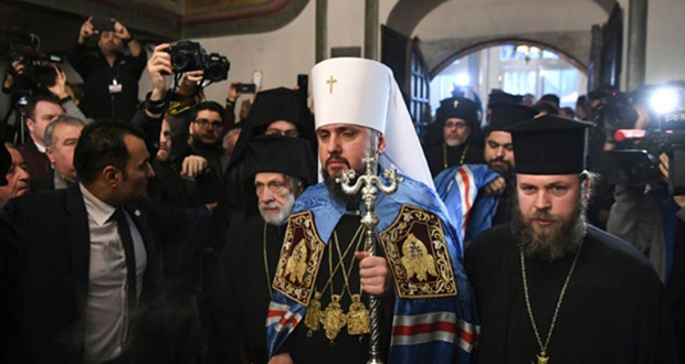 Le patriarche de Constantinople officialise la nouvelle Eglise d’Ukraine