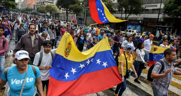 Venezuela: quatre morts avant des manifestations sous haute tension