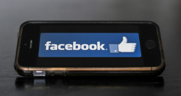 Facebook, 15 ans, un adolescent à problèmes