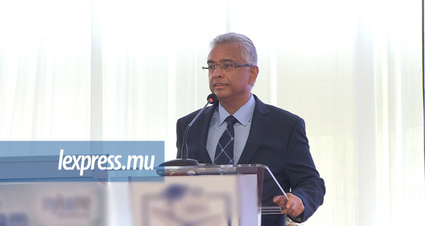 Pravind Jugnauth: «Krim ti pé fer kan ti bes nivo zanfan é fer zot kontinié avek 3 credits»