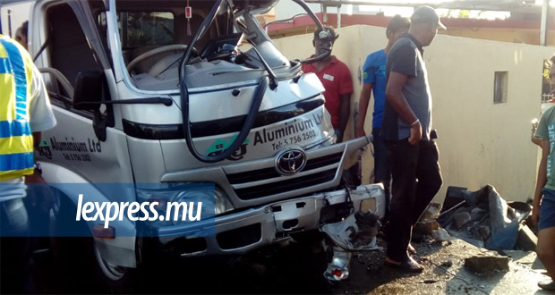 St-Pierre: un homme grièvement blessé dans un accident de la route