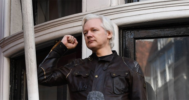 Julian Assange a été arrêté par la police britannique