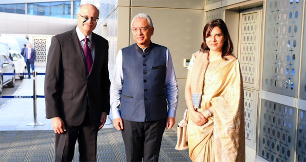 Prestation de serment de Modi: Pravind Jugnauth est arrivé en Inde