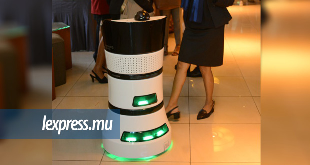 Robotique éditorial: Diya One officiellement présenté à Maurice