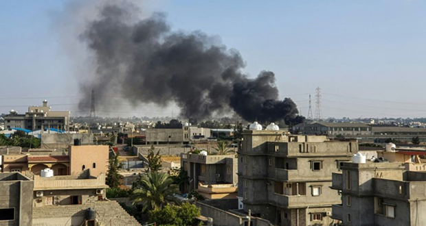 Libye: 42 civils tués dans un raid aérien sur une ville du sud