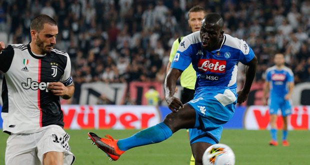 Serie A: la Juventus victorieuse d'un duel fou contre Naples
