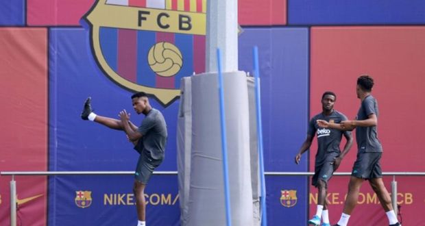 C1: Fati, 16 ans, titulaire avec Barcelone, Messi sur le banc