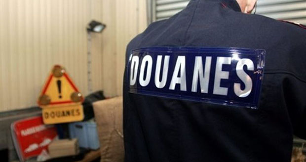 Polynésie: saisie de 5,5 kg de méthamphétamine à l’aéroport de Tahiti