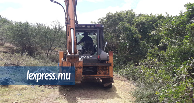Rodrigues: les fouilles autour du coffre débutent