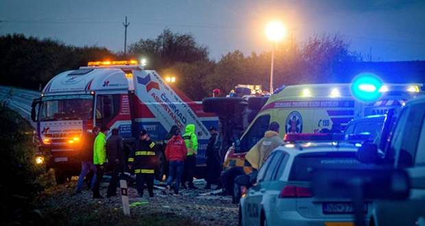 Slovaquie: au moins 12 personnes tuées, dont des adolescents, dans un accident de bus
