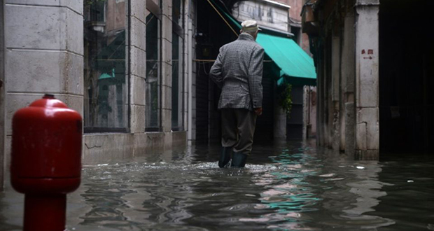 Venise sort la tête de l’eau après des inondations historiques