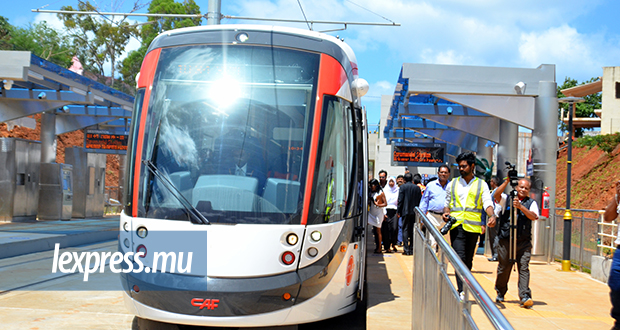 Metro: c’est parti pour le service commercial
