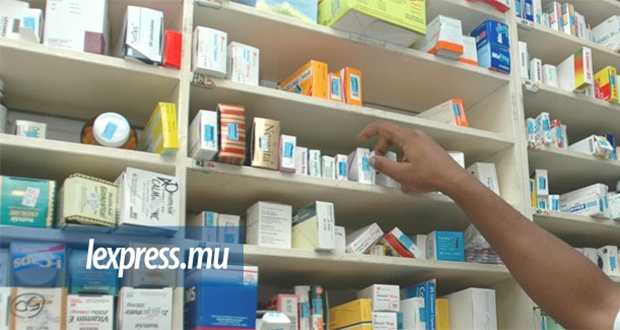 PNQ: Arvin Boolell s’intéresse à l’achat des produits pharmaceutiques depuis mars