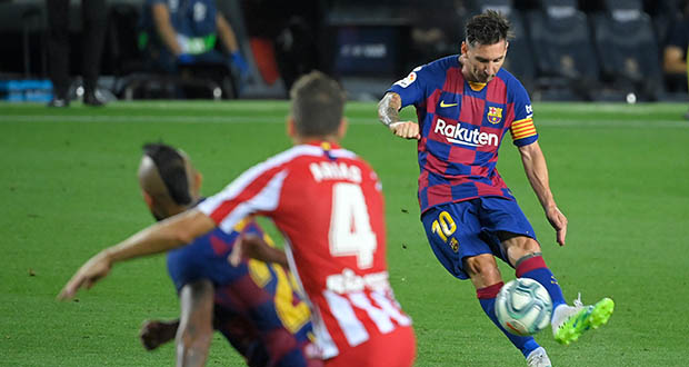 FC Barcelone: Lionel Messi inscrit son 700e but en carrière