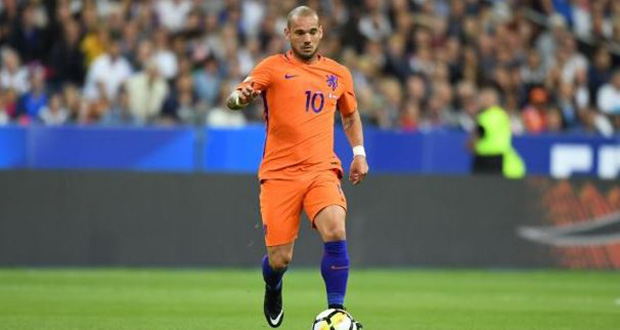 Pays-Bas: Sneijder envisage de sortir de sa retraite pour le FC Utrech