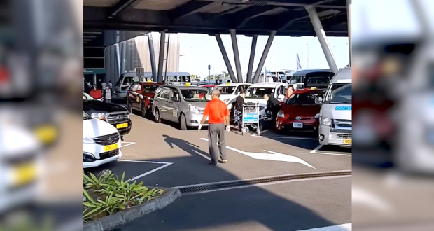 Non-respect du protocole Covid-19 à l’aéroport: ce que l’on sait de Maurijet