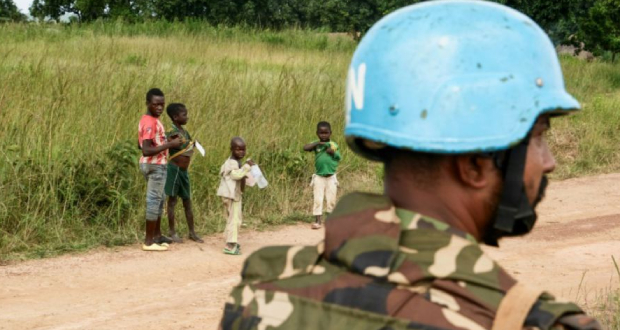 Centrafrique: des Casques bleus déployés, l’ONU appelle au calme