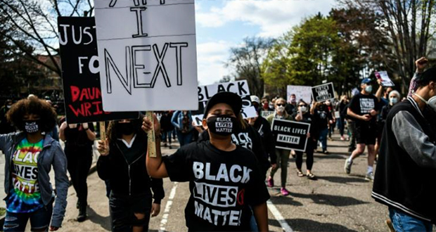 Justice ou pas, la jeunesse noire de Minneapolis sans illusion sur sa police