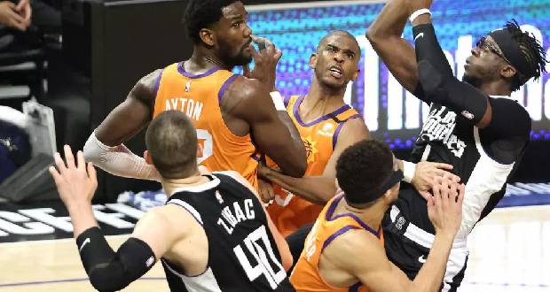 Play-offs NBA: les Clippers rebondissent face aux Suns