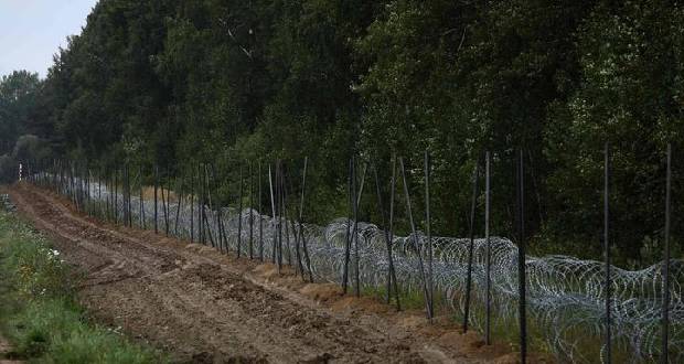 Le gouvernement polonais veut un état d'urgence à la frontière avec le Bélarus