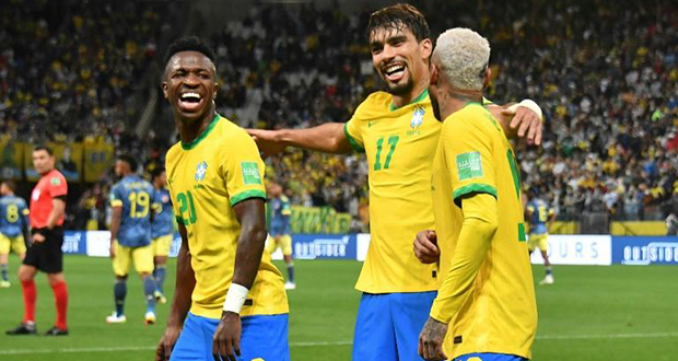Foot: le Brésil au Qatar grâce à Paqueta et Neymar