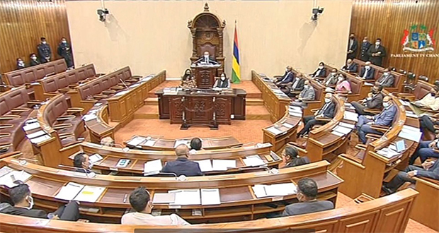 Parlement │ IBA Amendment Bill: le projet de loi voté hier après walk-out et retour de l’opposition
