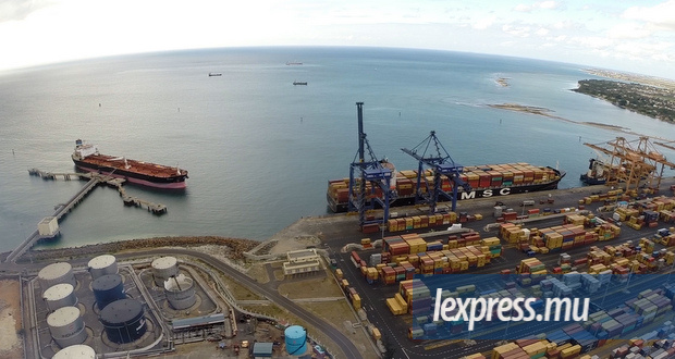 Port: la MPA se débarrasse de sa vieille ferraille