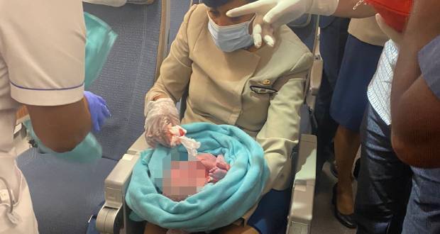 Bébé trouvé dans un avion: la mère malgache placée en détention