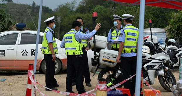 Crash du Boeing-737 en Chine: le site de l'accident passé au peigne fin