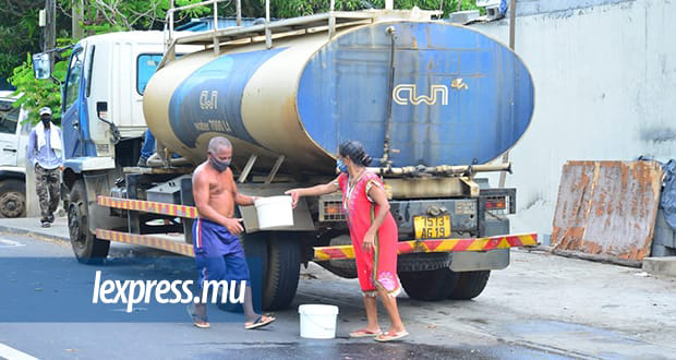 Pénurie d’eau à Bambous-Virieux: les réservoirs en service dans trois semaines
