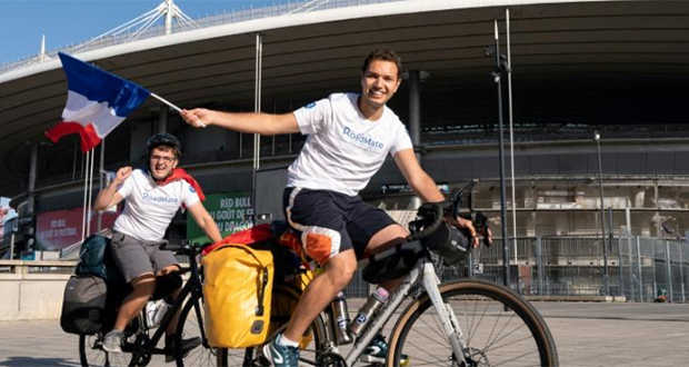 Mondial-2022: Paris-Doha à vélo, le défi fou de deux fans des Bleus