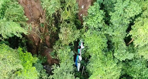 Costa Rica : neuf morts et quatre disparus dans un accident d'autocar