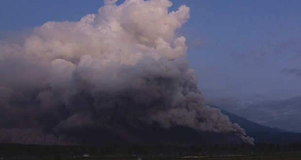 Eruption du volcan Semeru en Indonésie, près de 2.000 personnes évacuées