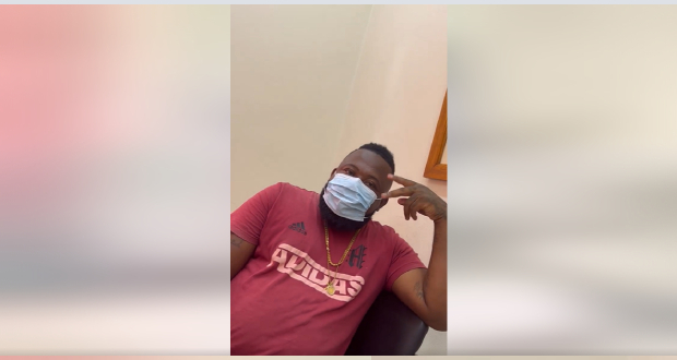 Vidéo sensationnelle dans un poste de police