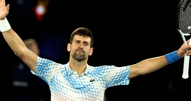 Open d'Australie: Novak Djokovic rejoint l'Américain Tommy Paul en demi-finales