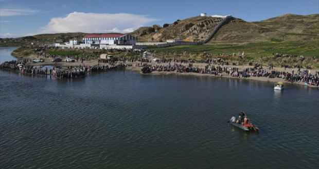 Pérou: six soldats morts noyés en fuyant des manifestants