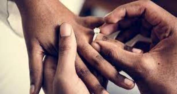 Fausses promesses de mariage: une Malgache se dit victime d’exploitation sexuelle