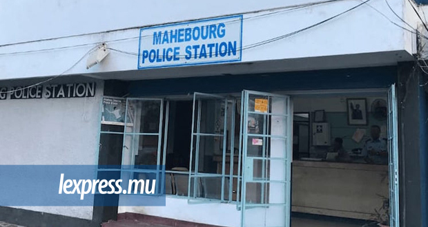 Mahébourg: un jeune menacé et dépouillé par une femme et son proxénète 