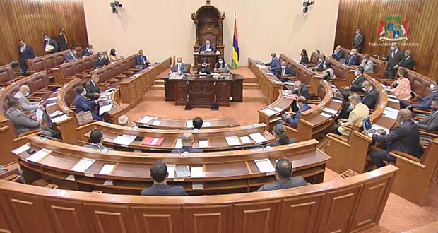 Parlement: suivez en direct les travaux parlementaires