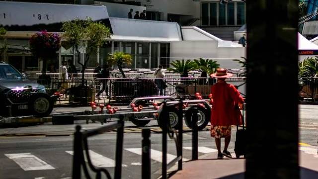 Colis suspect près du palais des festivals de Cannes: danger écarté après l'intervention de la police
