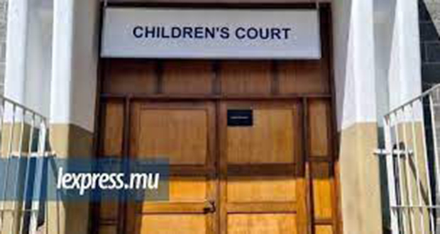 Neuf ans après| Abus sexuels: une baby-sitter condamnée à cinq ans de prison