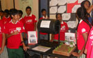 Remise des prix du concours Science Adventure 2011 au Rajiv Gandhi Science Centre.