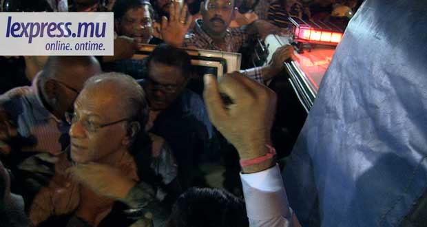 Ramgoolam : arrestation sous tension