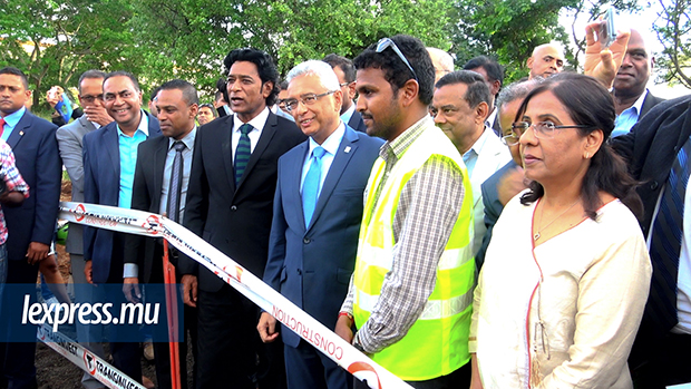 Pravind Jugnauth: «Nou pou véyé ki pa gagn bann saga larout Verdun ou Ring Road»