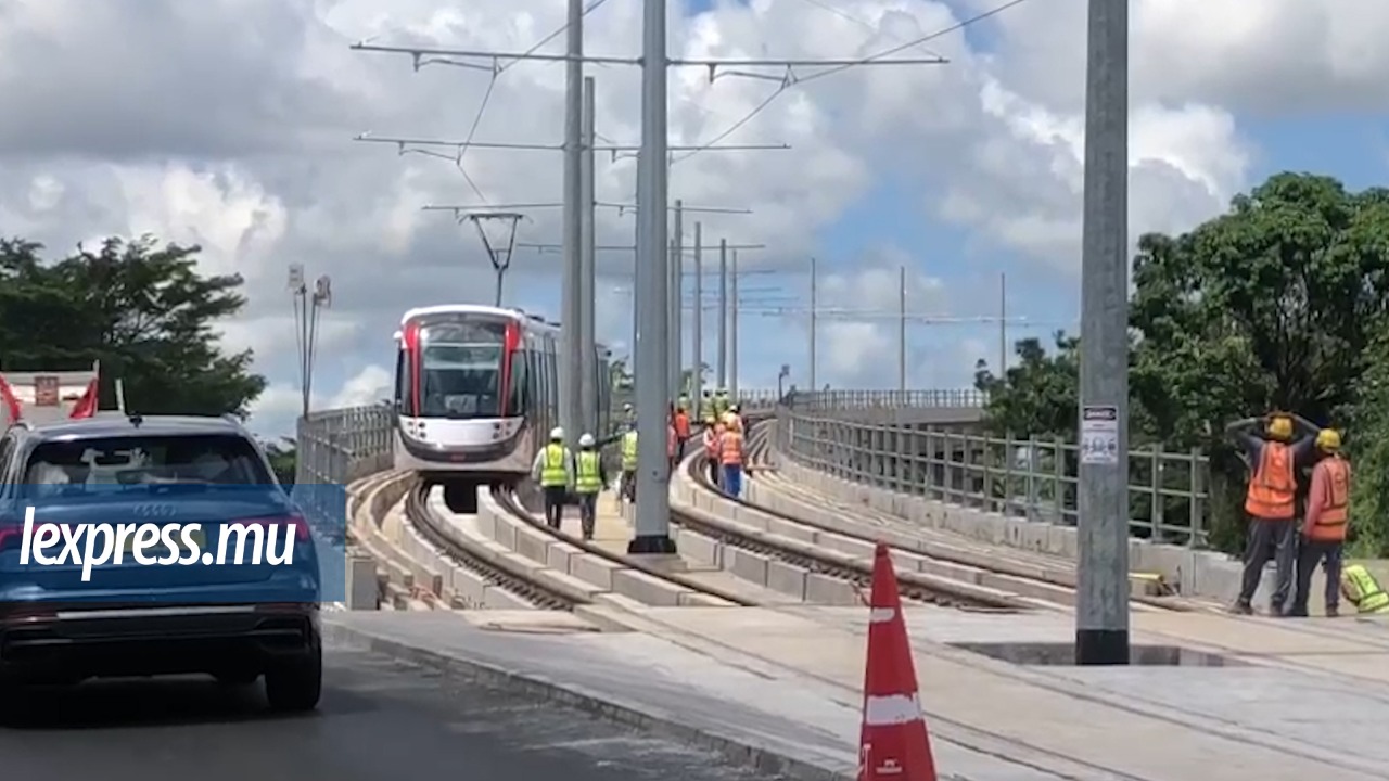 [Vidéo] Métro: premiers essais sur le tracé Q.-Bornes-Phoenix