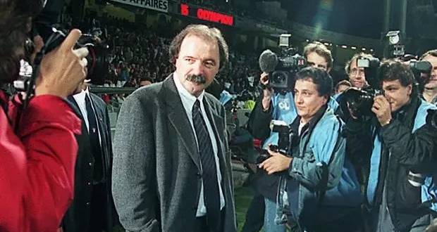 The death of the former Portuguese coach of Paris Saint-Germain, Artur Jorge