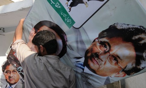 Musharraf fuit le tribunal qui voulait l'arrêter