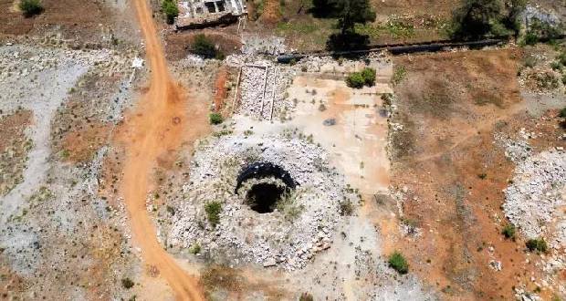 Poursuite des arrestations à la sortie d'un puits de mine clandestin